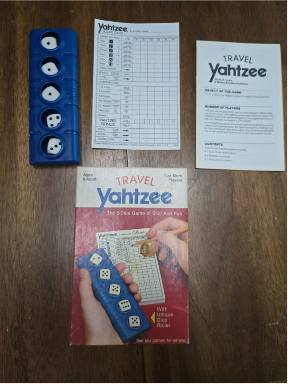 Vintage 1986 Milton Bradley Co. Travel Yahtzee 5-Dice Game w/Unique Dice Roller